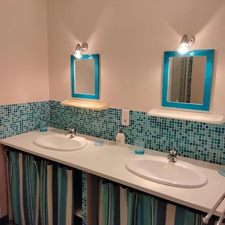 Holiday home Du Grand-pas Doulezon